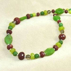 Genuine Green and Red Jade with Quartz Beaded Gemstone Necklace Style 2